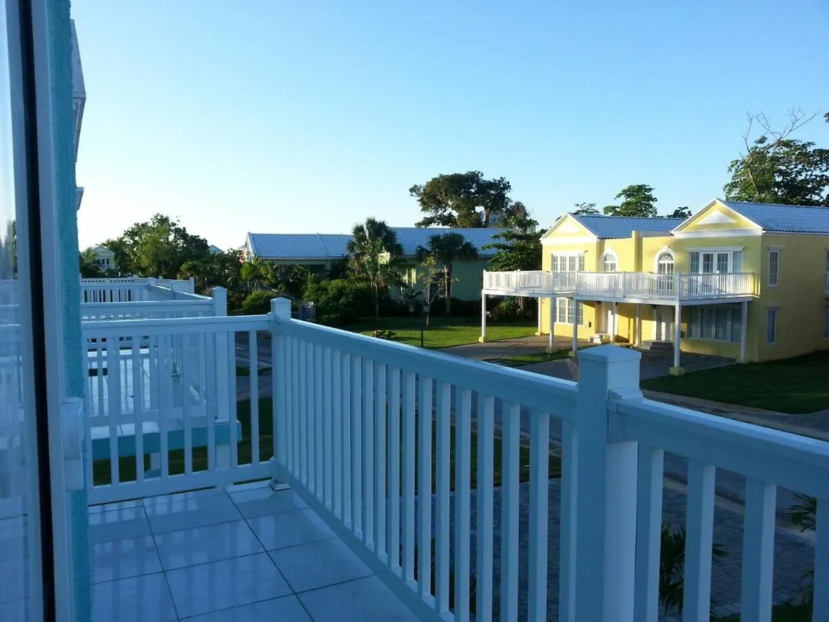 Orange Bay Townhouse By The Bay, Little Bay Country Club ,Negril 빌라 0*, Orange Bay 자메이카