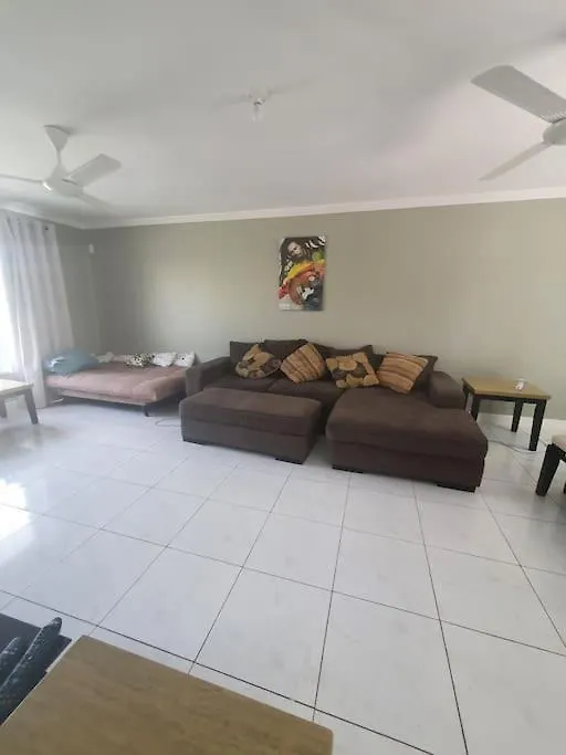 فيلا Townhouse By The Bay, Little Bay Country Club ,Negril Orange Bay بيت للعطل